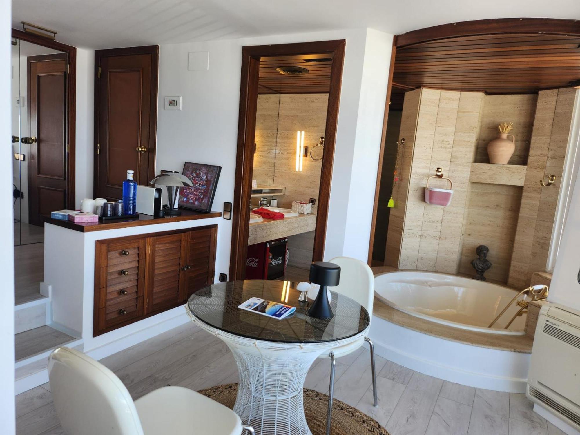Solo Atico Guest Suites L' Escala 외부 사진