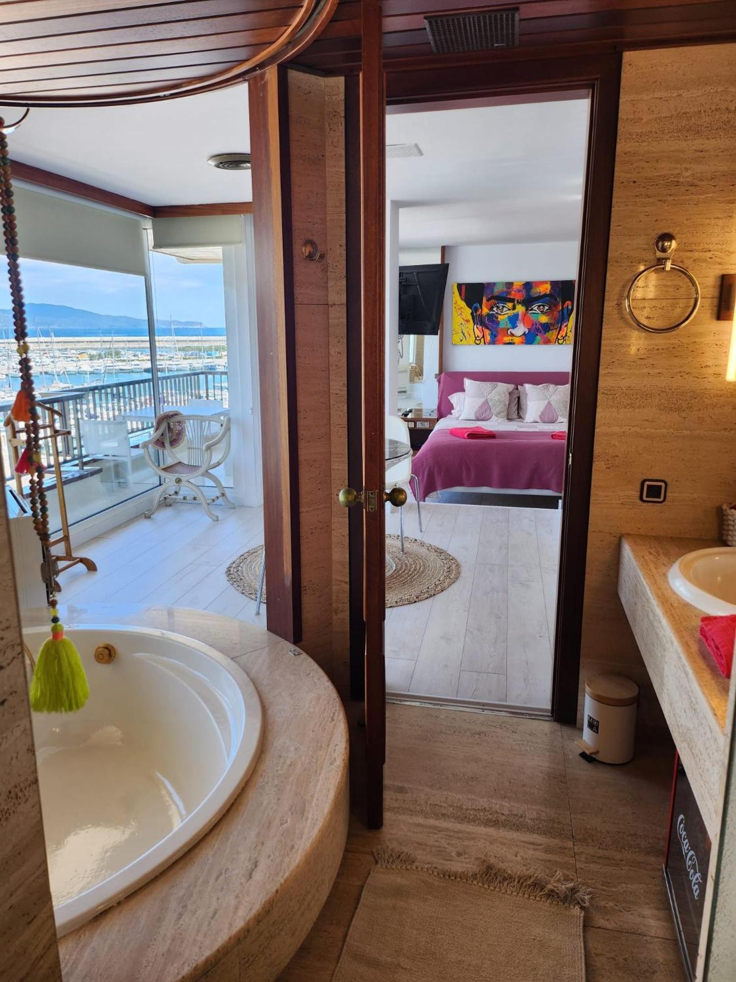 Solo Atico Guest Suites L' Escala 외부 사진